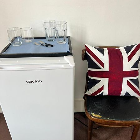 לונדון Islington Budget Guesthouse מראה חיצוני תמונה